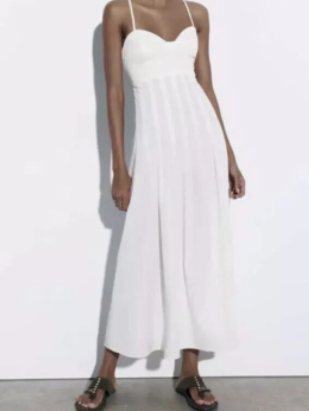 Zara White Poplin Midi Dress with a Sweetheart Neckline NWT